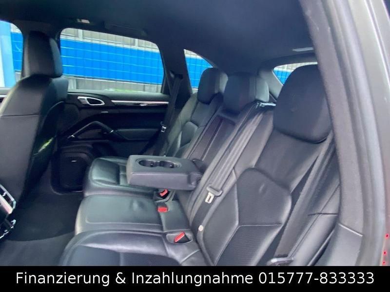 Gebraucht Porsche Cayenne 245 PS (180 kW) 2014 Grau SUV