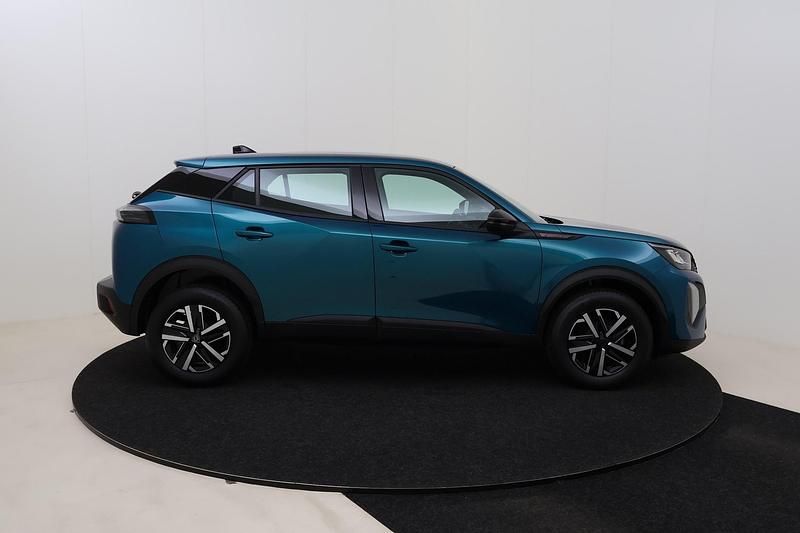 Neu Peugeot 2008 Style 101 PS (74 kW) 2025 Obsession blue SUV