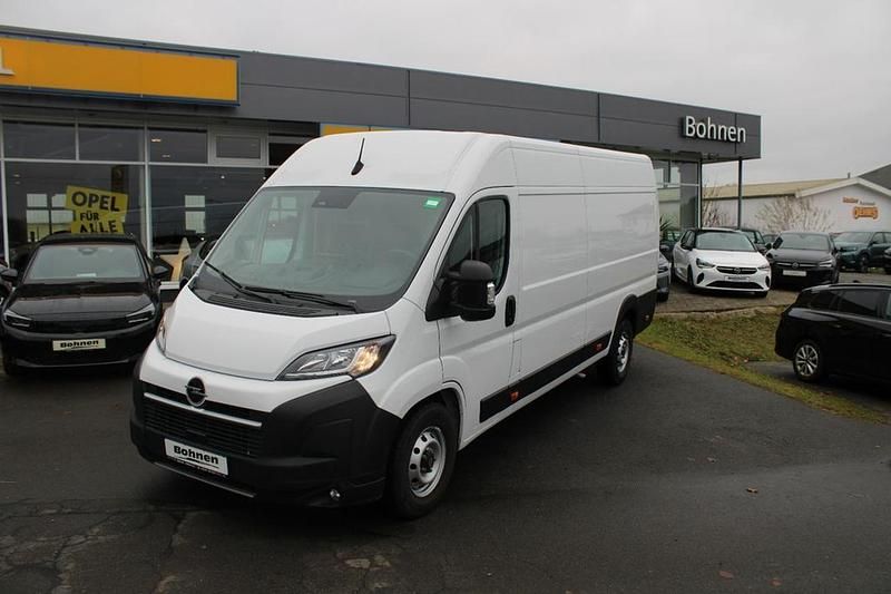 Gebraucht Opel Movano 140 PS (102 kW) 2024 Weiß Van