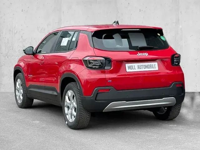 Volcano black Neu 2024 Jeep Avenger EV Altitude SUV | 27.480 € (Superpreis) - Bild 1/3