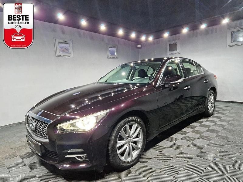 Gebraucht Infiniti Q50 Premium 170 PS (125 kW) 2018 Schwarz Limousine