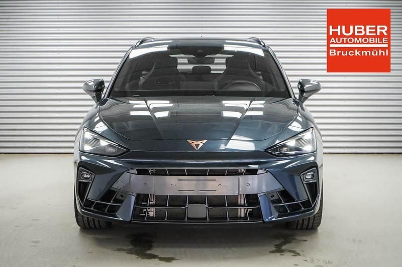 Gebraucht Cupra Leon VZ 333 PS (244 kW) 2025 Magnetic grau metallic (s7) Kombi