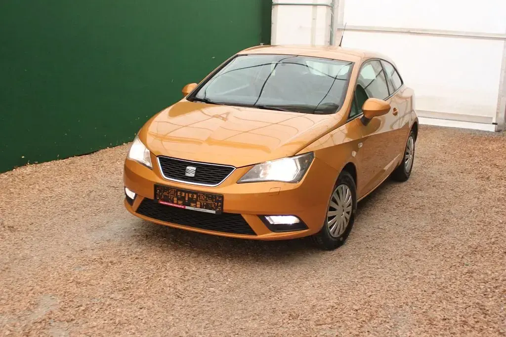 Gebraucht Seat Ibiza SC Style 86 PS (63 kW) 2012 "tribu" gelb Kleinwagen