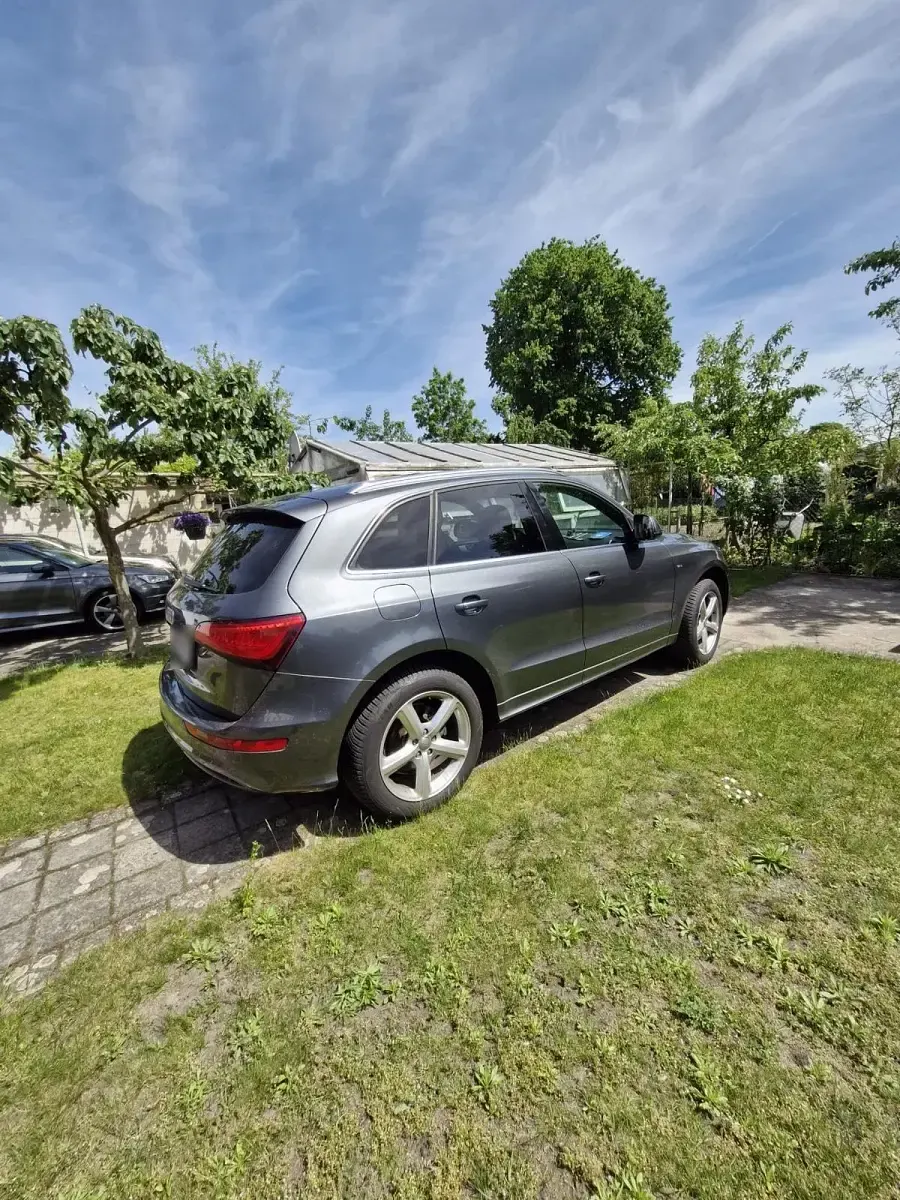 Gebraucht Audi Q5 S-Line 177 PS (130 kW) 2014 Silber SUV