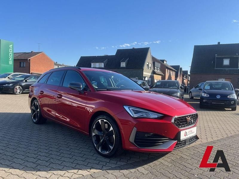 Second-hand Cupra Leon 245 CP (180 kW) 2022 Roșu Break