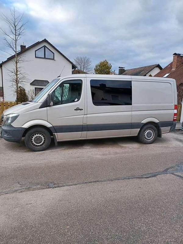 Gebraucht Mercedes Sprinter 163 PS (119 kW) 2014 Grau Van