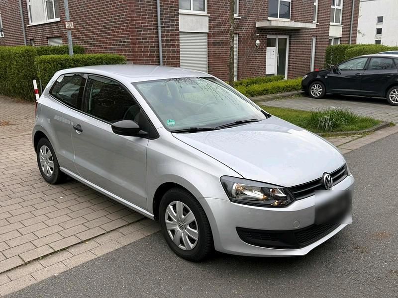 Second-hand VW Polo 80 CP (58 kW) 2014 Argintiu Hatchback