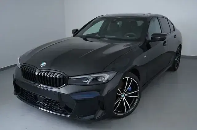Gebraucht BMW 330 Performance 286 PS (210 kW) 2024 Schwarz Limousine