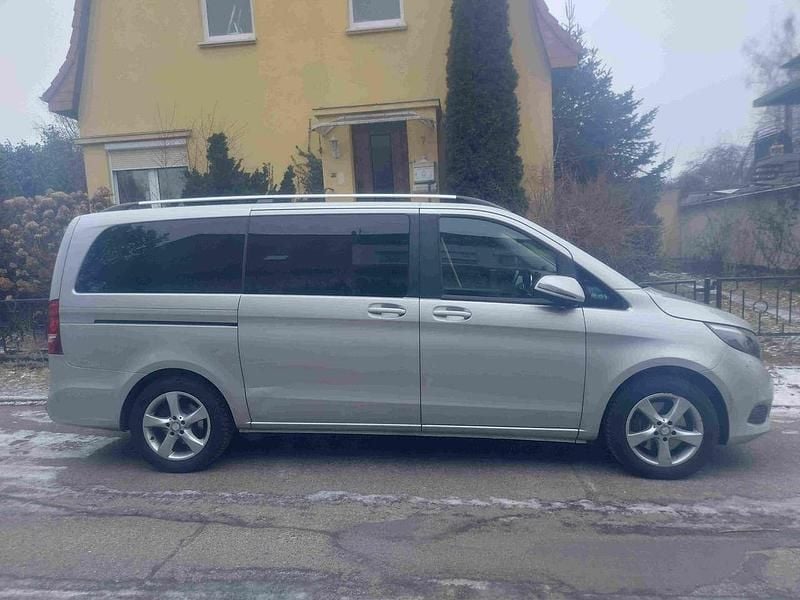 Gebraucht Mercedes V250 190 PS (139 kW) 2017 Van / Kleinbus