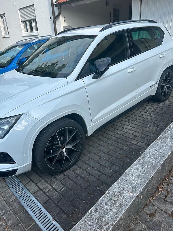 Weiß Gebraucht 2020 Cupra Ateca SUV | 26.500 € (Guter Preis) - Bild 1/4