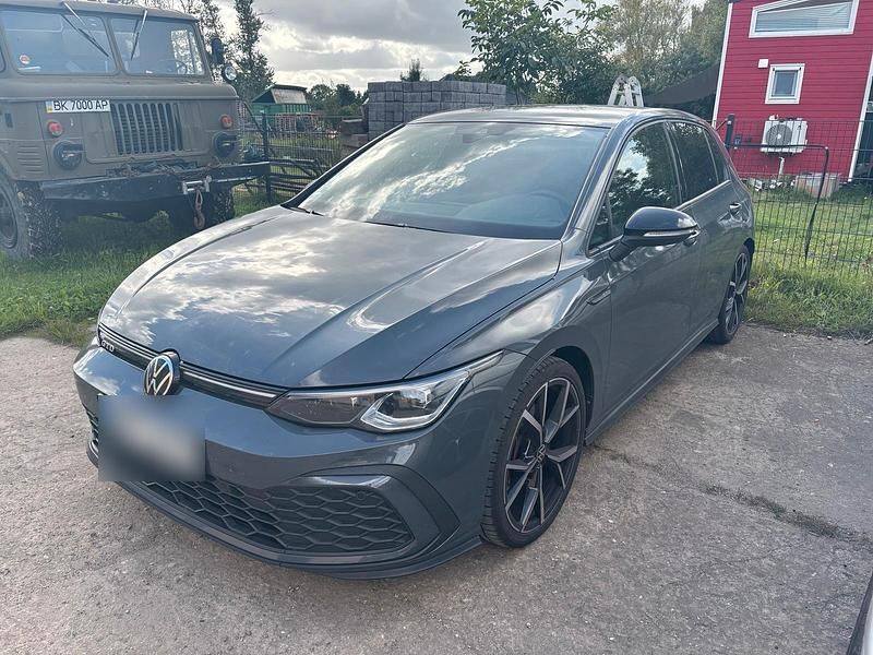 Grau Gebraucht 2023 VW Golf VIII GTD Limousine | 30.800 € (Guter Preis) - Bild 1/4