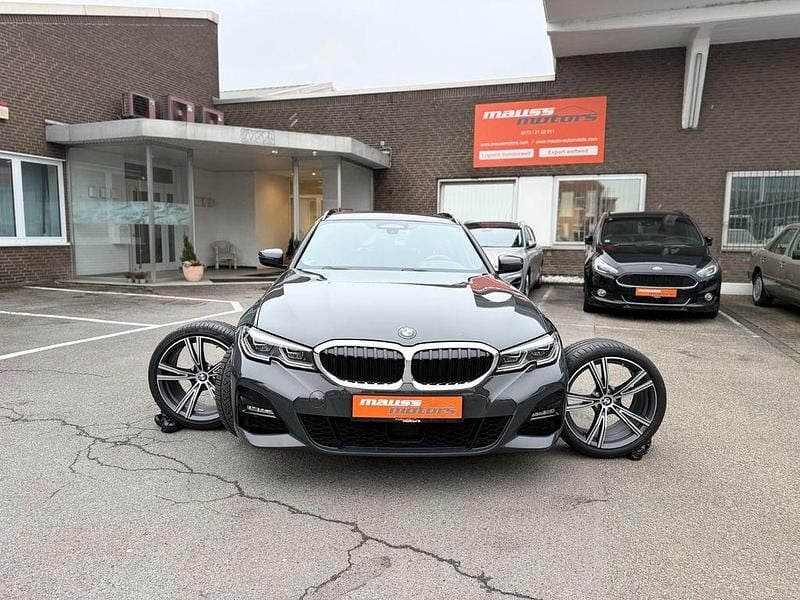 Gebraucht BMW 330e M Sport 184 PS (135 kW) 2021 Grau Limousine