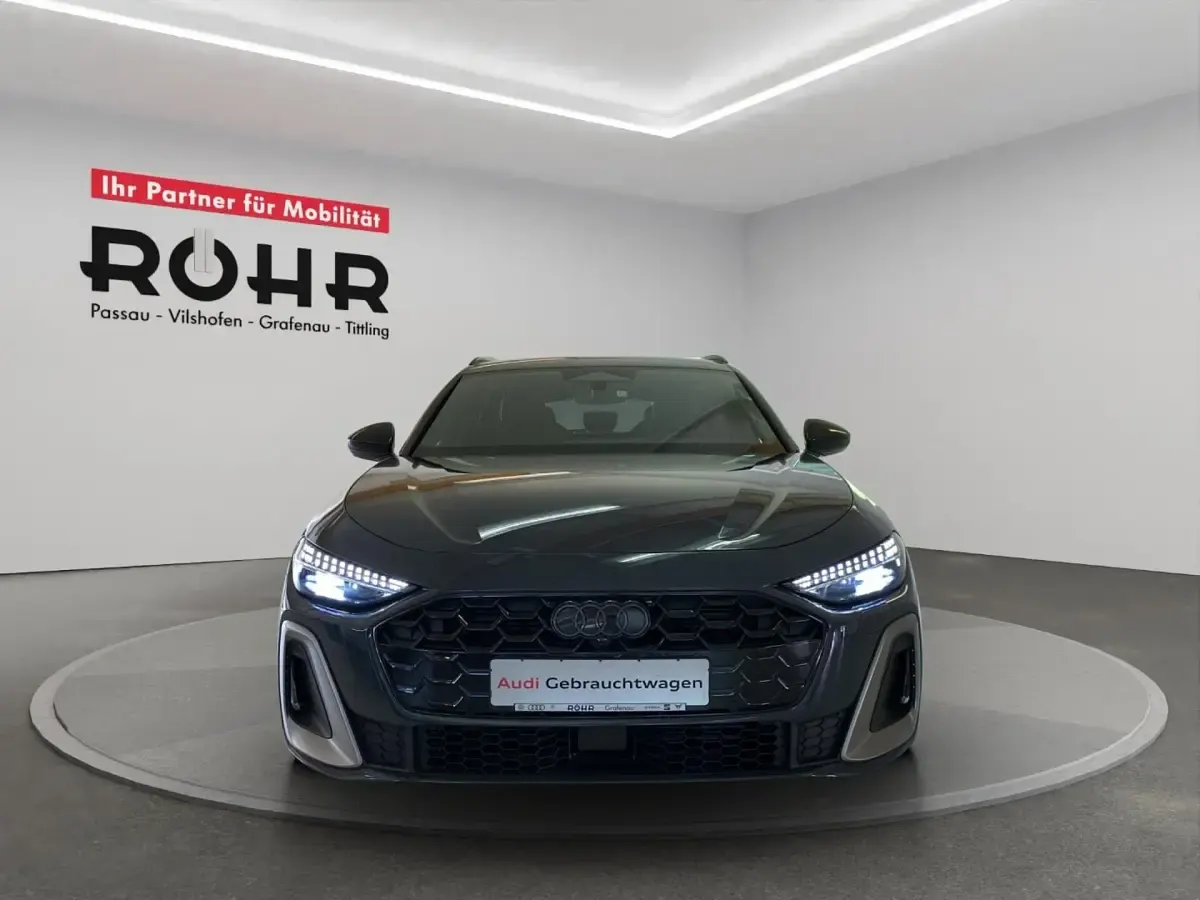 Second-hand Audi A5 Edition .1 204 CP (150 kW) 2024 Gri Break