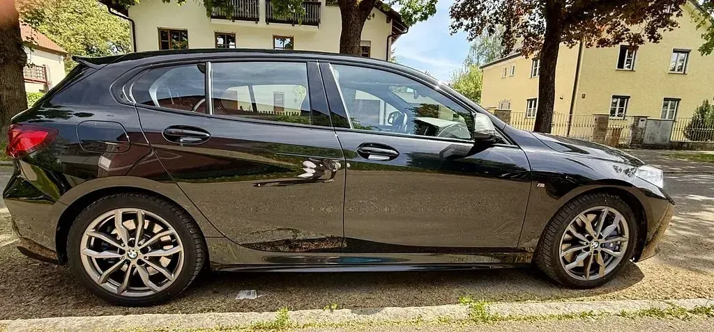 Gebraucht BMW M135 Sport Line 306 PS (225 kW) 2021 Schwarz Kleinwagen