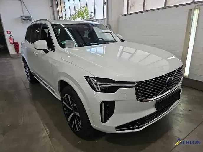 Gebraucht Volvo XC90 Plus 250 PS (183 kW) 2025 Weiß SUV