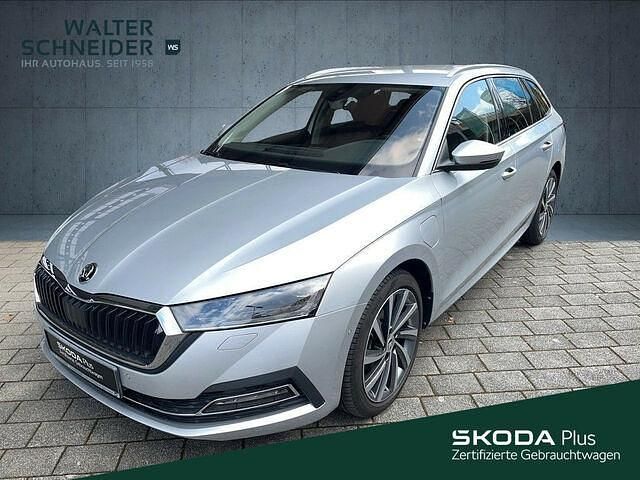 Brilliantsilber metallic Gebraucht 2021 Skoda Octavia Style Kombi | 24.950 € (Etwas zu teuer) - Bild 1/2