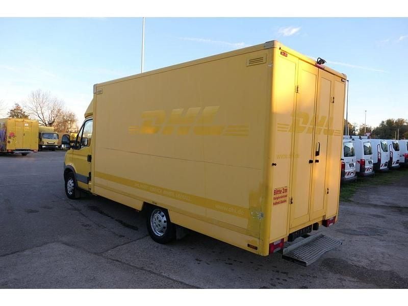 Gebraucht Iveco Daily 106 PS (77 kW) 2012 Gelb Van