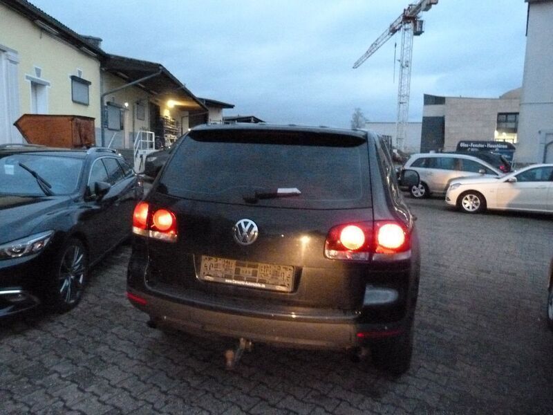Gebraucht VW Touareg R 174 PS (127 kW) 2008 Schwarz SUV