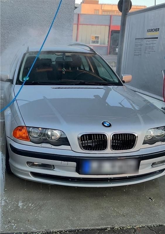 Second-hand BMW 320 150 CP (110 kW) 2000 Argintiu Break