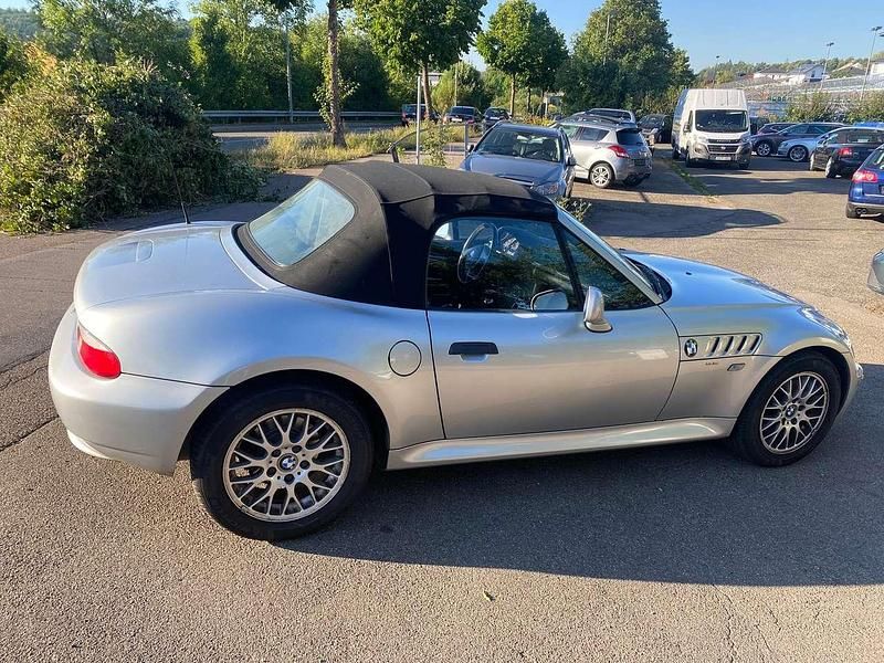 Gebraucht BMW Z3 118 PS (86 kW) 2002 Titansilber metallic Cabrio