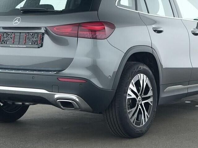 Gebraucht Mercedes GLA180 Advanced 136 PS (100 kW) 2025 lack mountaingrau SUV