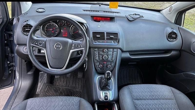 Gebraucht Opel Meriva Active 120 PS (88 kW) 2013 Grau Van / Kleinbus