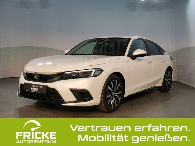Weiß Gebraucht 2025 Honda Civic Elegance Limousine | 33.840 € (Superpreis) - Bild 1/4
