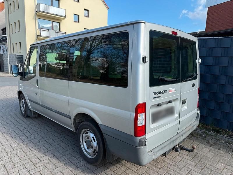Gebraucht Ford Transit Tourneo 101 PS (74 kW) 2012 Silber Van / Kleinbus