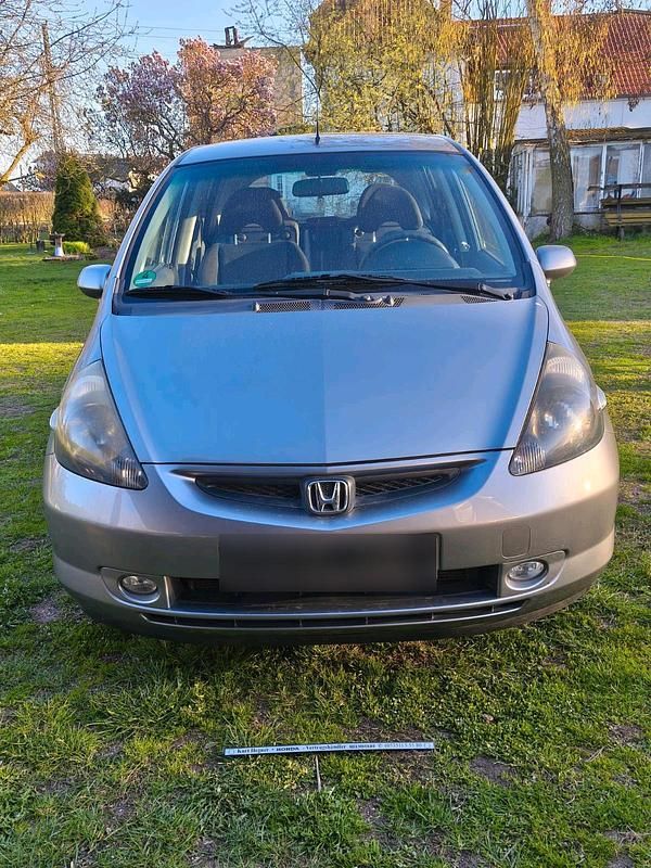 Gebraucht Honda Jazz 83 PS (61 kW) 2004 Grau Kleinwagen