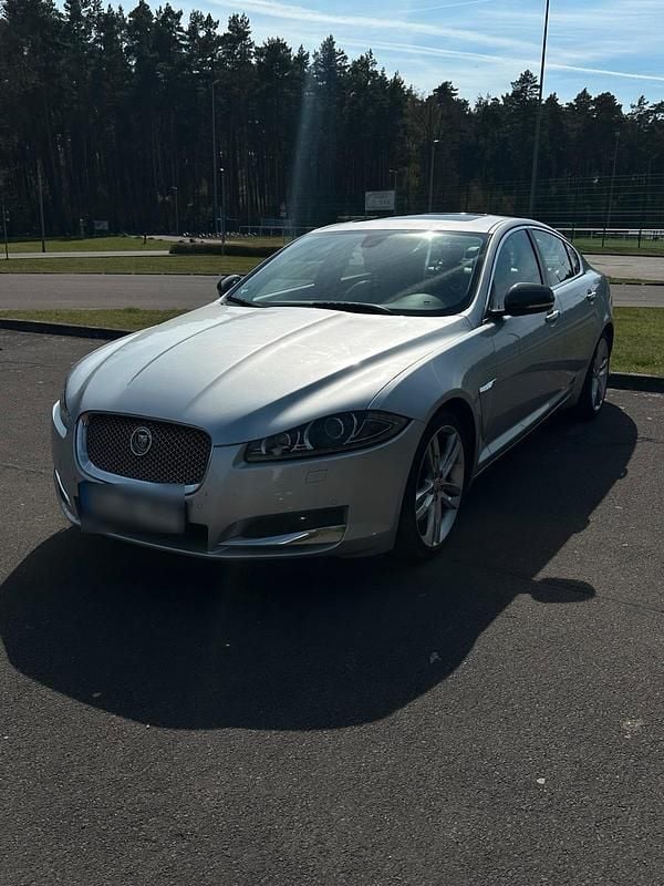 Second-hand Jaguar XF 200 CP (147 kW) 2011 Gri Berlinǎ