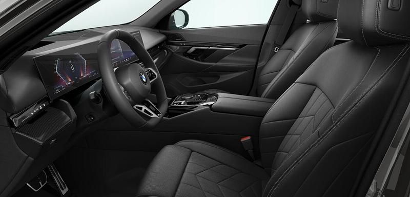 Gebraucht BMW 520 Comfort Edition 197 PS (144 kW) 2025 Grau Limousine