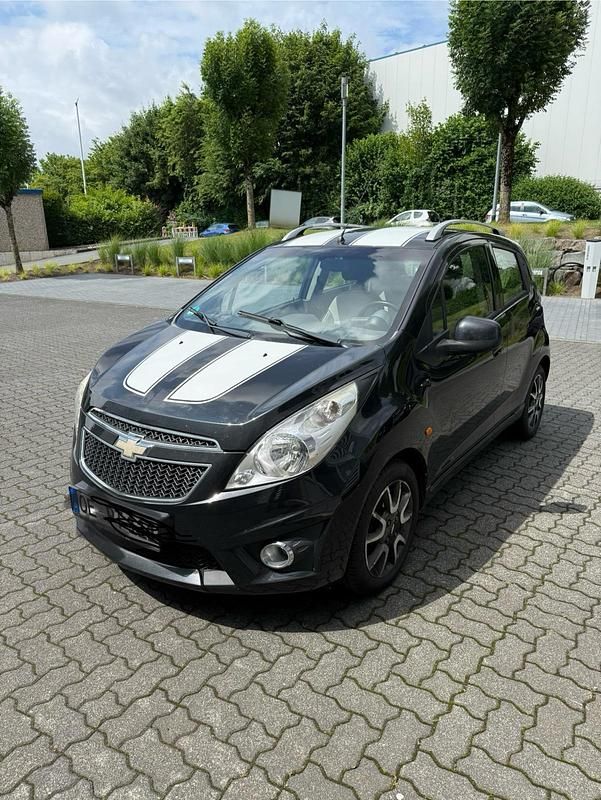 Schwarz Gebraucht 2011 Chevrolet Spark Kleinwagen | 1.950 € (Etwas zu teuer) - Bild 1/4