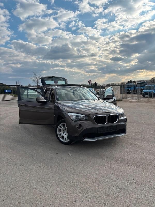 Gebraucht BMW X1 177 PS (130 kW) 2010 Braun SUV