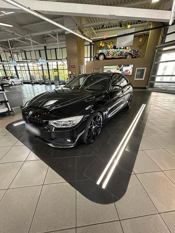 Second-hand BMW 430 258 CP (189 kW) 2015 Verde Coupe
