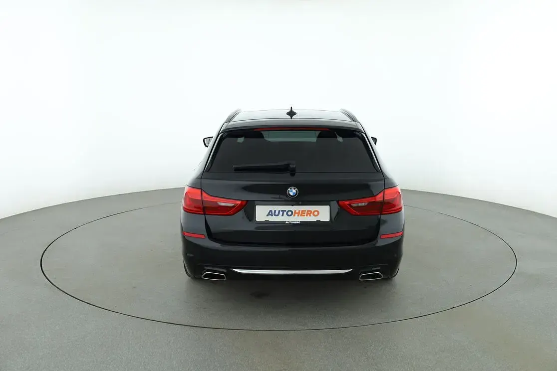 Gebraucht BMW 540 Luxury Line 340 PS (250 kW) 2019 Schwarz Kombi