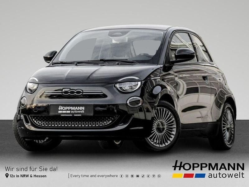Schwarz Gebraucht 2022 Fiat 500e Icon Limousine | 15.990 € (Superpreis) - Bild 1/4