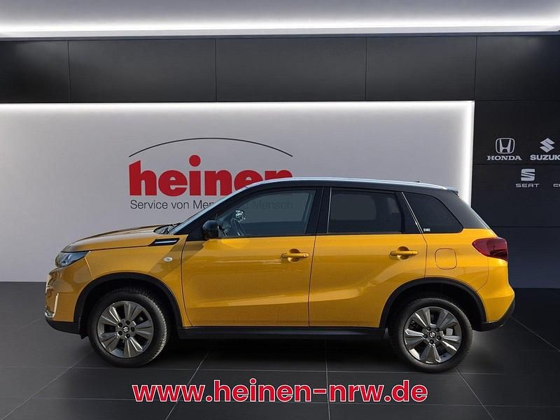 Gebraucht Suzuki Vitara Comfort 129 PS (94 kW) 2021 Schwarz SUV