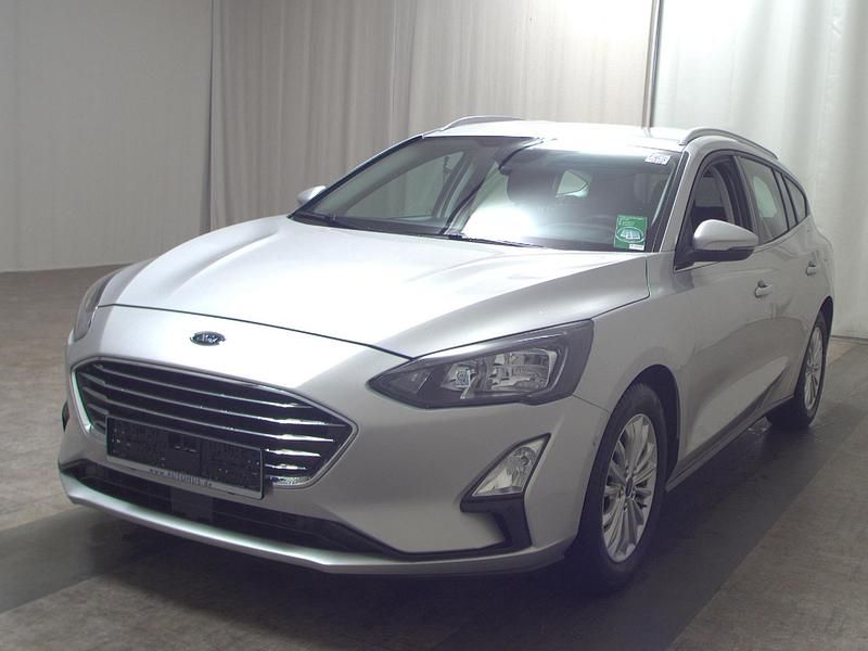 Gebraucht Ford Focus Titanium 125 PS (91 kW) 2022 Silber Kombi