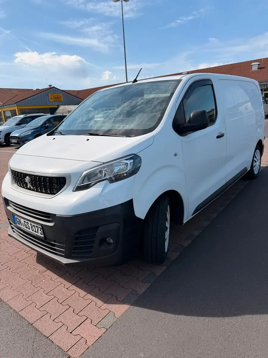 Używany Peugeot Expert 122 KM (89 kW) 2016 Biały Van