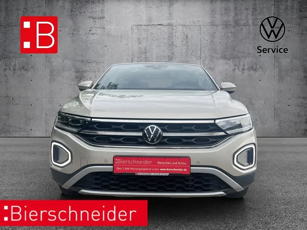 Gebraucht VW T-Roc Cabriolet Style 110 PS (80 kW) 2023 Silber Cabrio