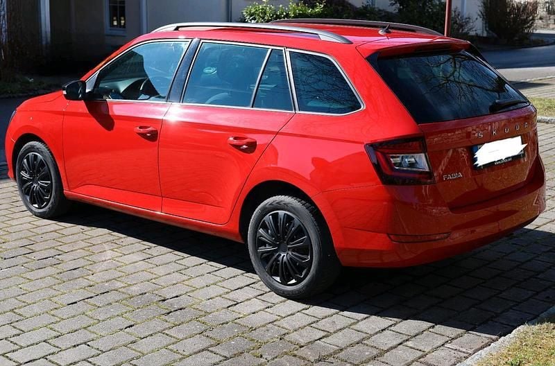 Gebraucht Skoda Fabia Style 110 PS (80 kW) 2020 Rot Kombi