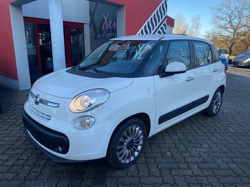 Gebraucht Fiat 500L Easy 95 PS (69 kW) 2012 Weiß Van / Kleinbus