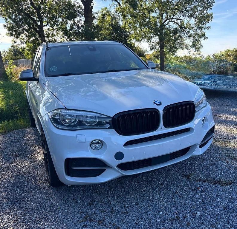 Weiß Gebraucht 2014 BMW X5 M50 Performance SUV | 17.300 € (Fairer Preis) - Bild 1/4