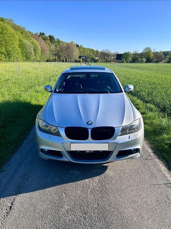 Usata BMW 320 Performance 177 CV (130 kW) 2009 Argento Berlina