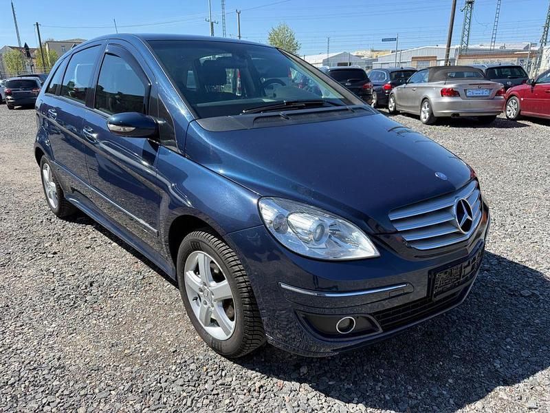 Gebraucht Mercedes B200 136 PS (100 kW) 2007 Blau Van / Kleinbus