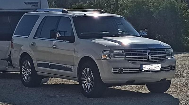 Weiß Gebraucht 2007 Lincoln Navigator SUV | 9.990 € - Bild 1/4