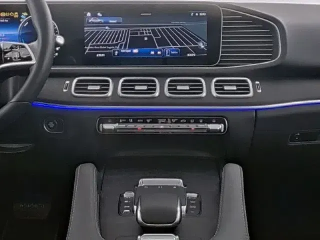 Gebraucht Mercedes GLE350 de 333 PS (244 kW) 2024 SUV