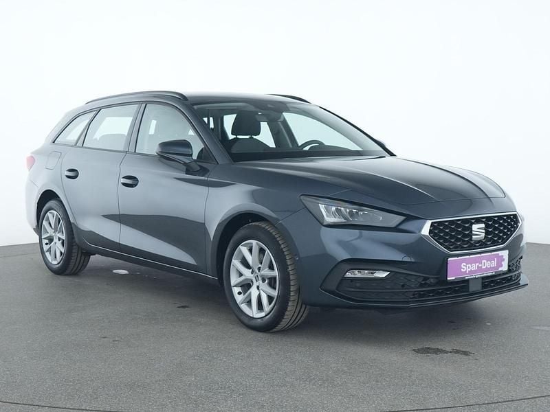 Używany Seat Leon Style 116 KM (85 kW) 2023 Szary Kombi