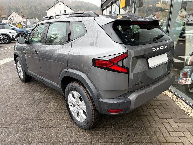 Neu Dacia Duster Expression 140 PS (102 kW) 2026 Grau SUV
