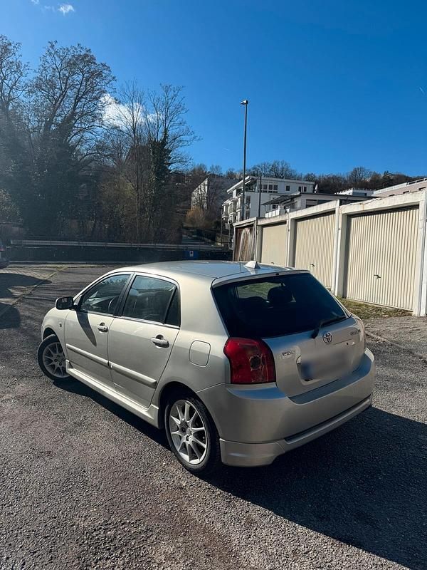 Gebraucht Toyota Corolla 110 PS (80 kW) 2006 Grau Kleinwagen
